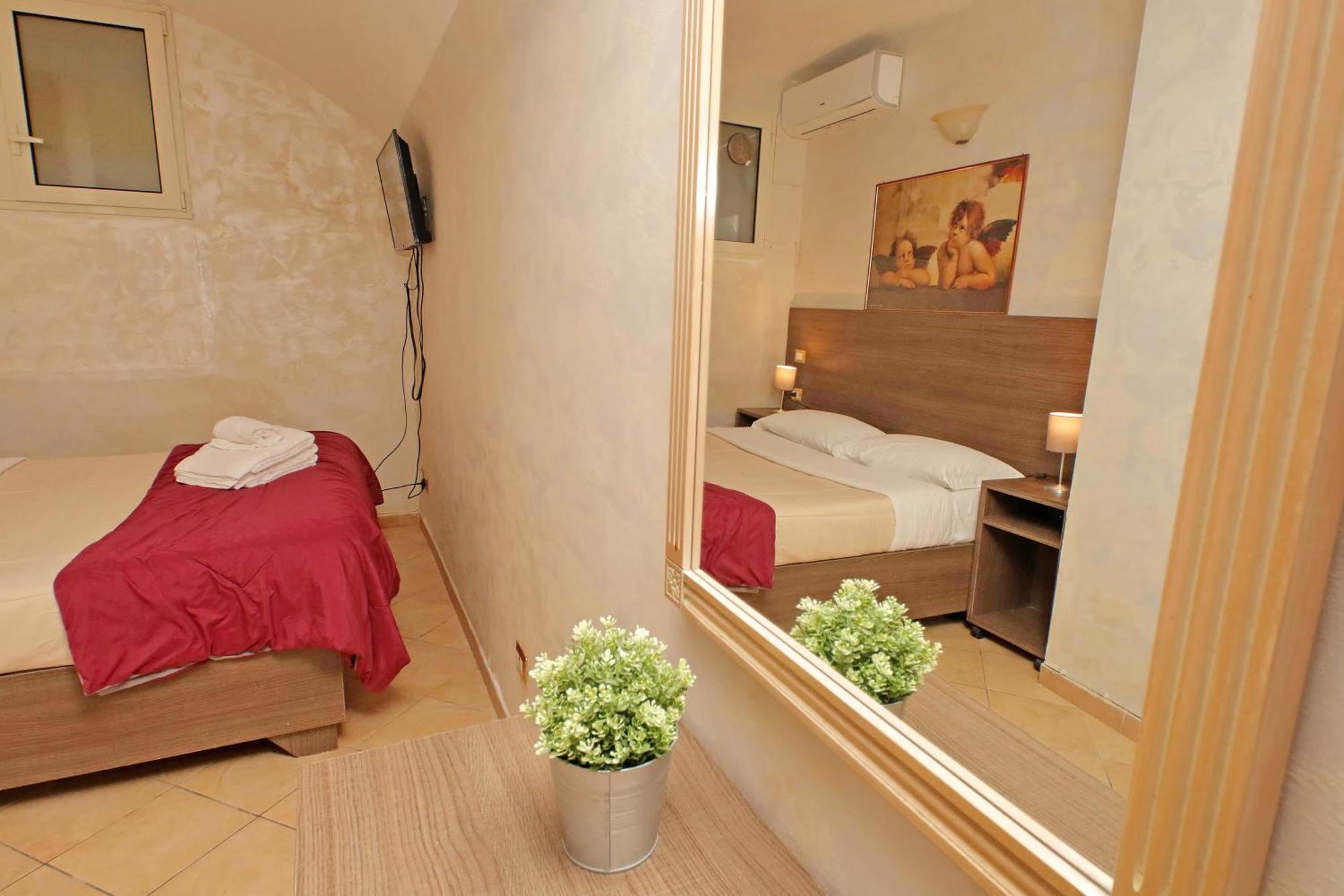 Gallery Home Рим Экстерьер фото